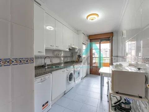 Pis de 111 m² a Oviedo