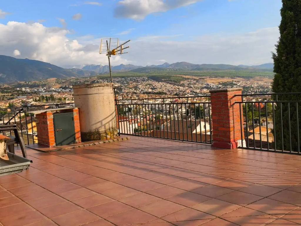 Flat 185 m² in Huétor Vega