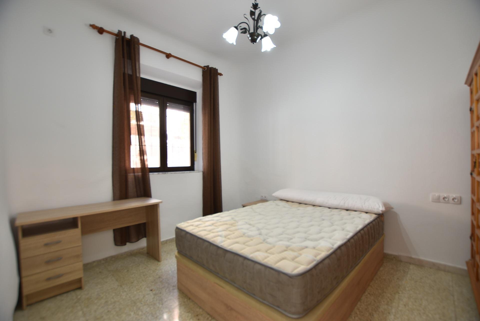 Piso de 90 m² en Granada