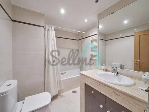 Wohnung 130 m² in Oviedo