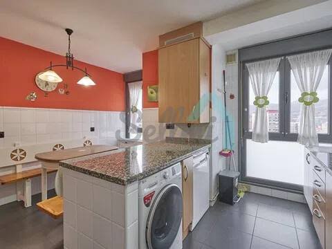 Piso de 132 m² en Oviedo