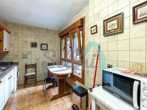 Piso de 126 m² en Oviedo