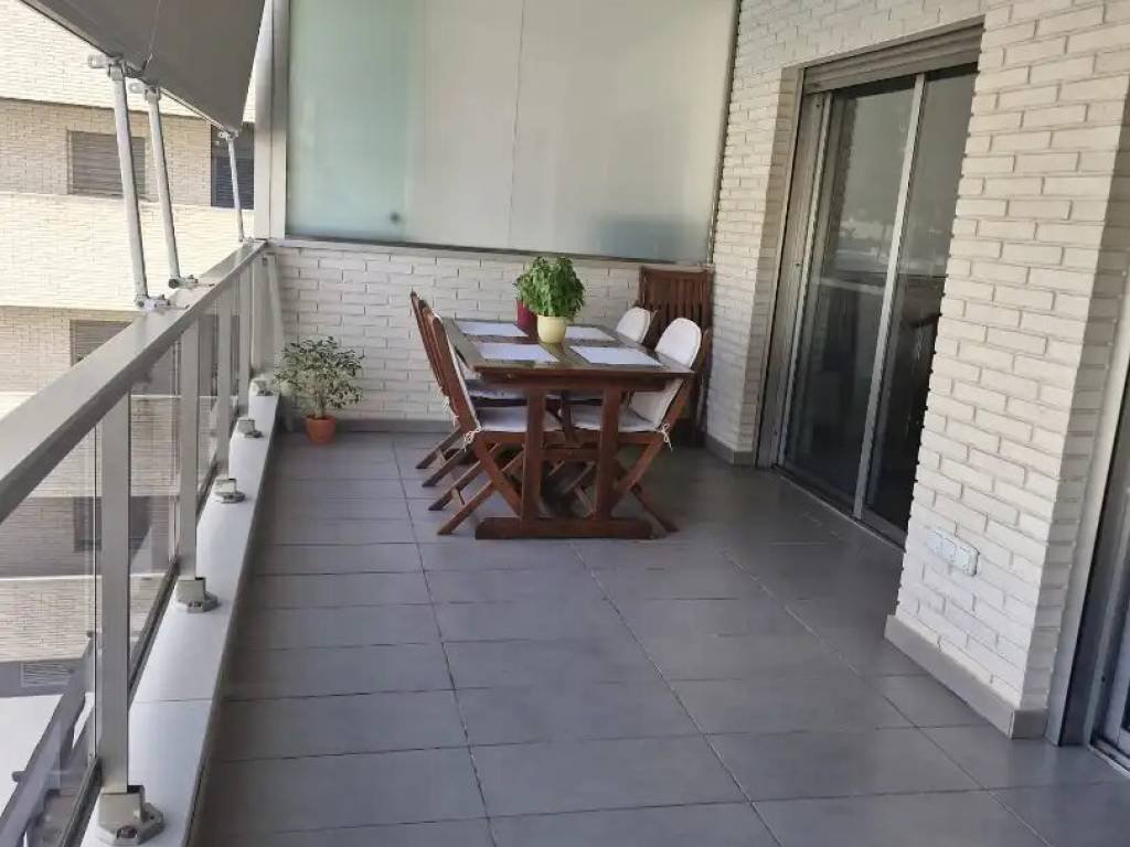 Piso de 85 m² en Elche