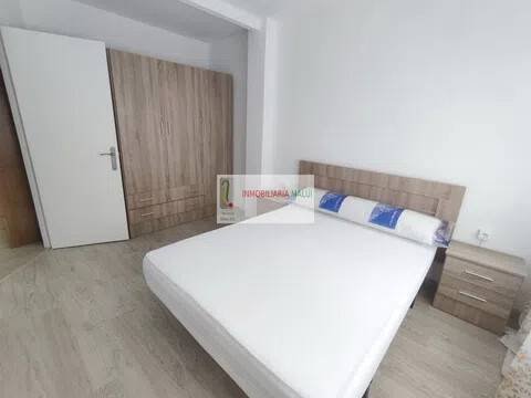 Pis de 80 m² a Oviedo