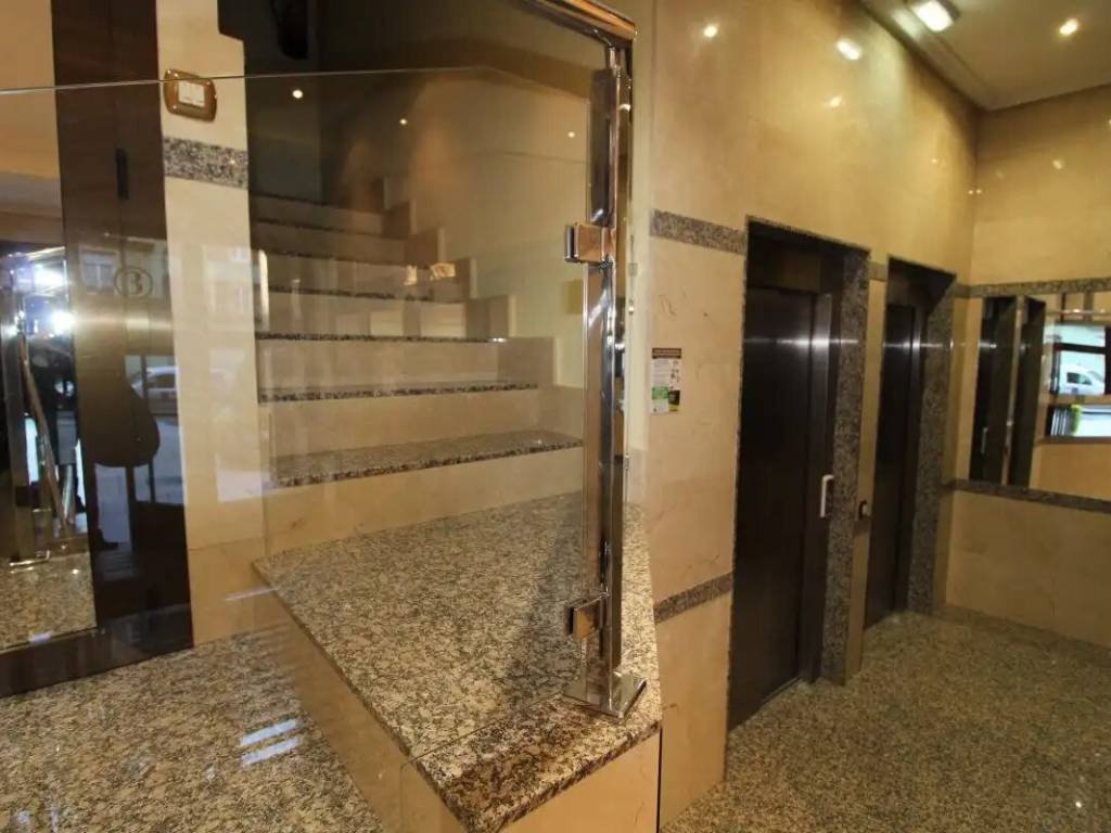 Pis de 65 m² a Oviedo