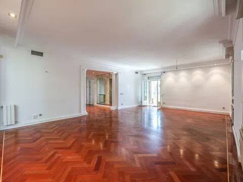 Квартира 210 м² в Мадриде