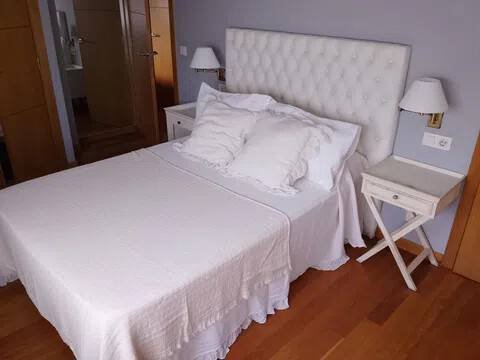 Wohnung 96 m² in Oleiros