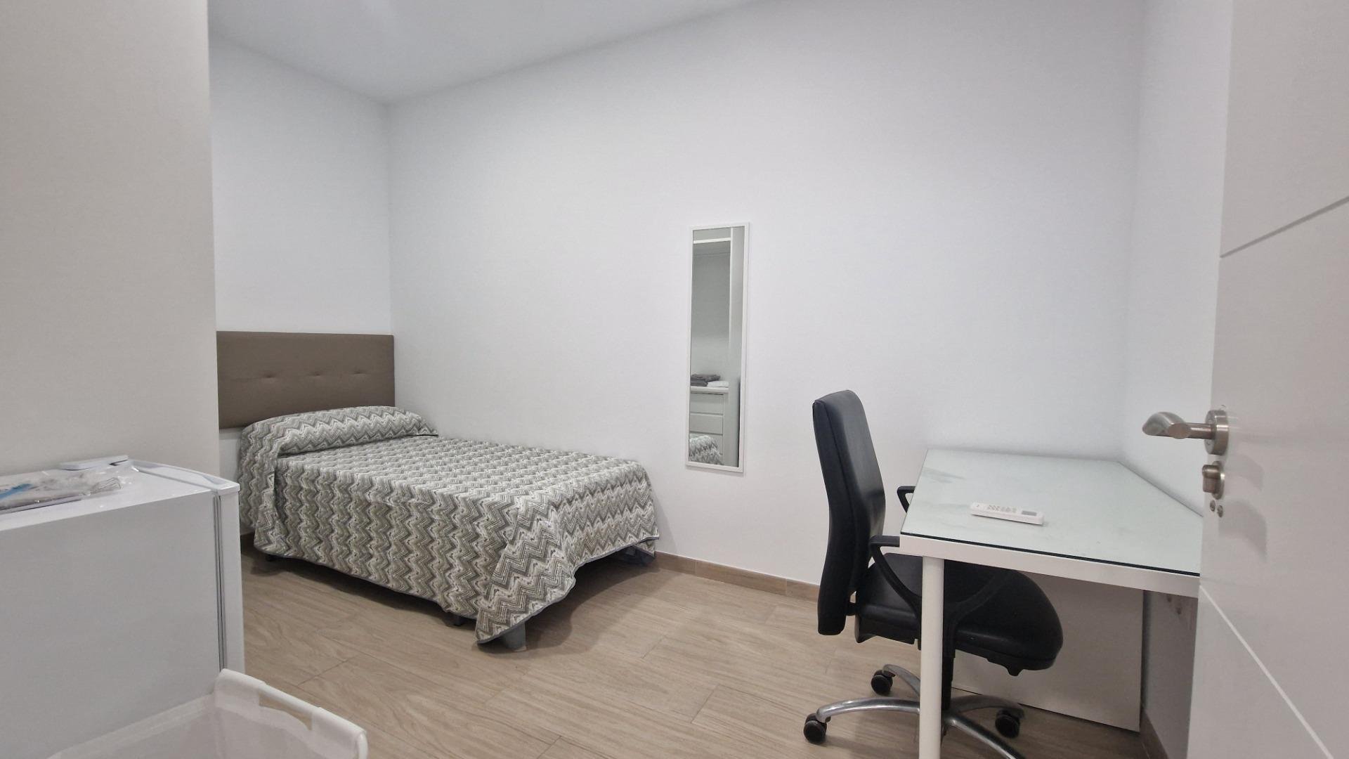 Quarto 15 m², Málaga
