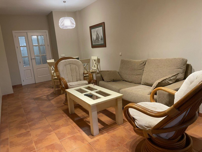 Piso de 95 m² en Motril
