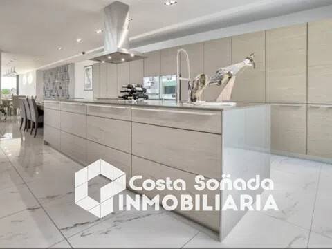 Casa de 1500 m² en Altea