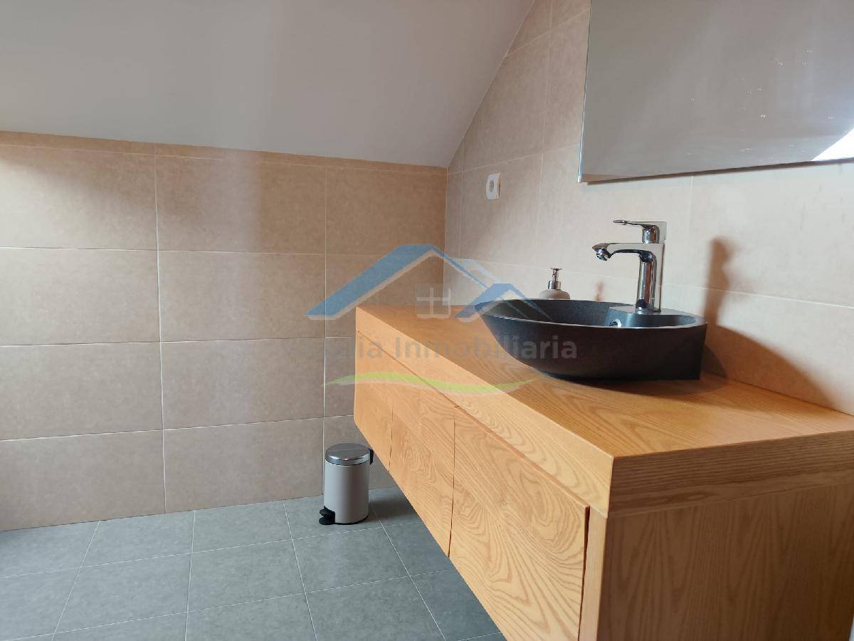 Piso de 172 m² en Valverde de la Virgen
