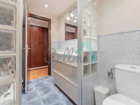 Pis de 64 m² a Oviedo