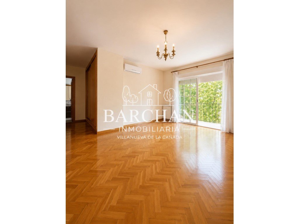 Casa de 300 m² a Villanueva de la Cañada