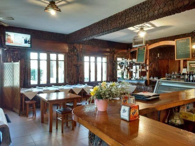 Casa de 500 m² en Oroso