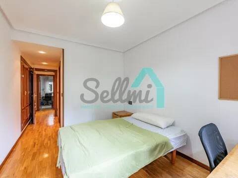 Appartamento 75 m² a Oviedo