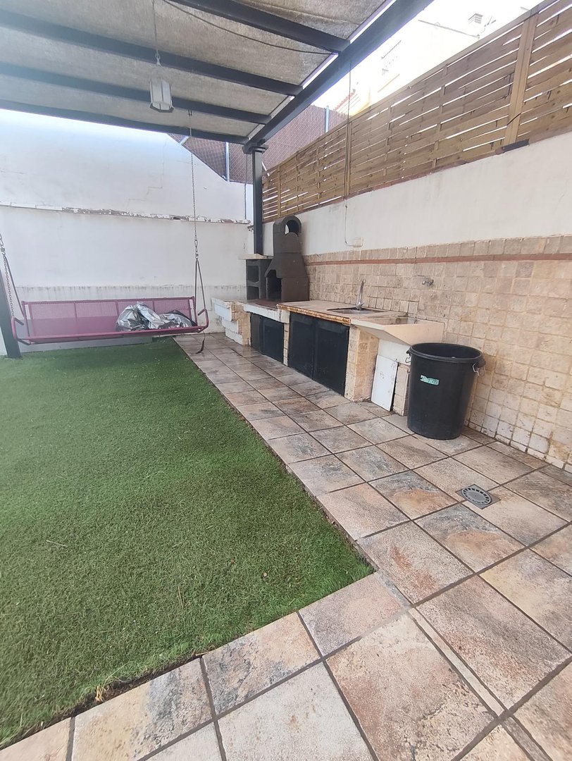 Casa de 170 m² a Las Gabias