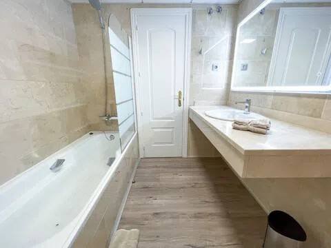 Piso de 90 m² en Mijas