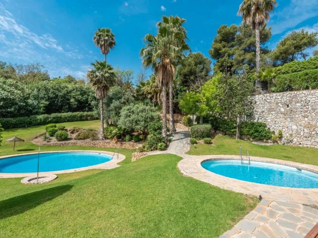 Piso de 150 m² en Benahavís