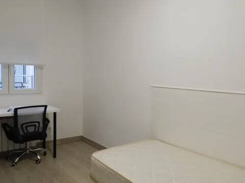 Habitación 102 m², Ávila