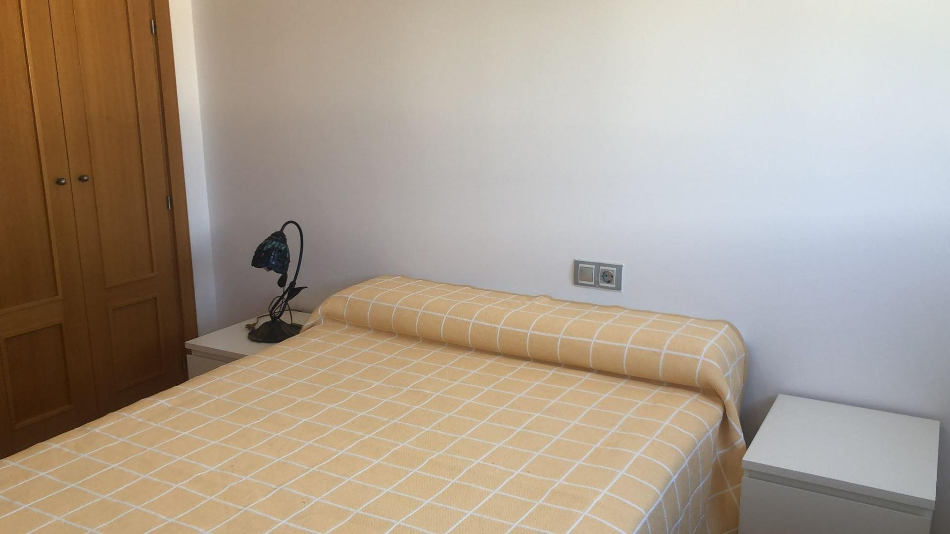 Piso de 120 m² en Granada