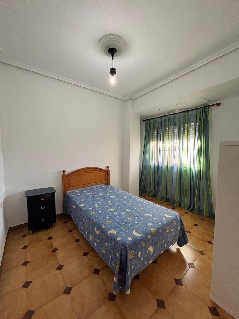 Piso de 120 m² en Alginet