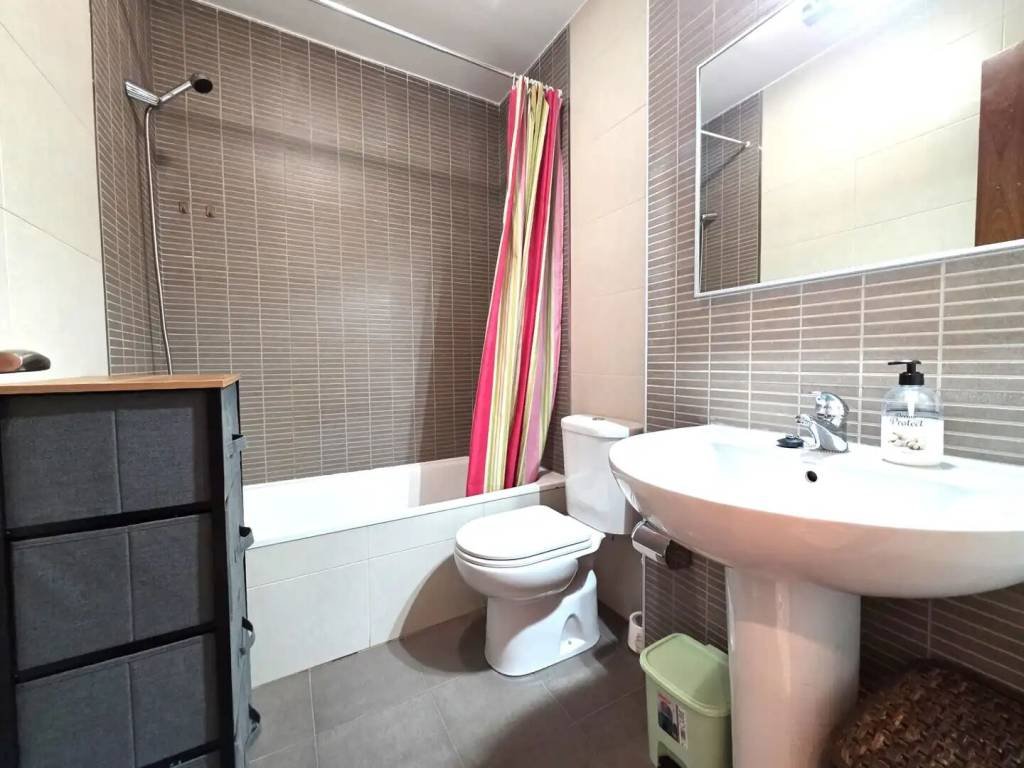 Piso de 90 m² en Sanxenxo