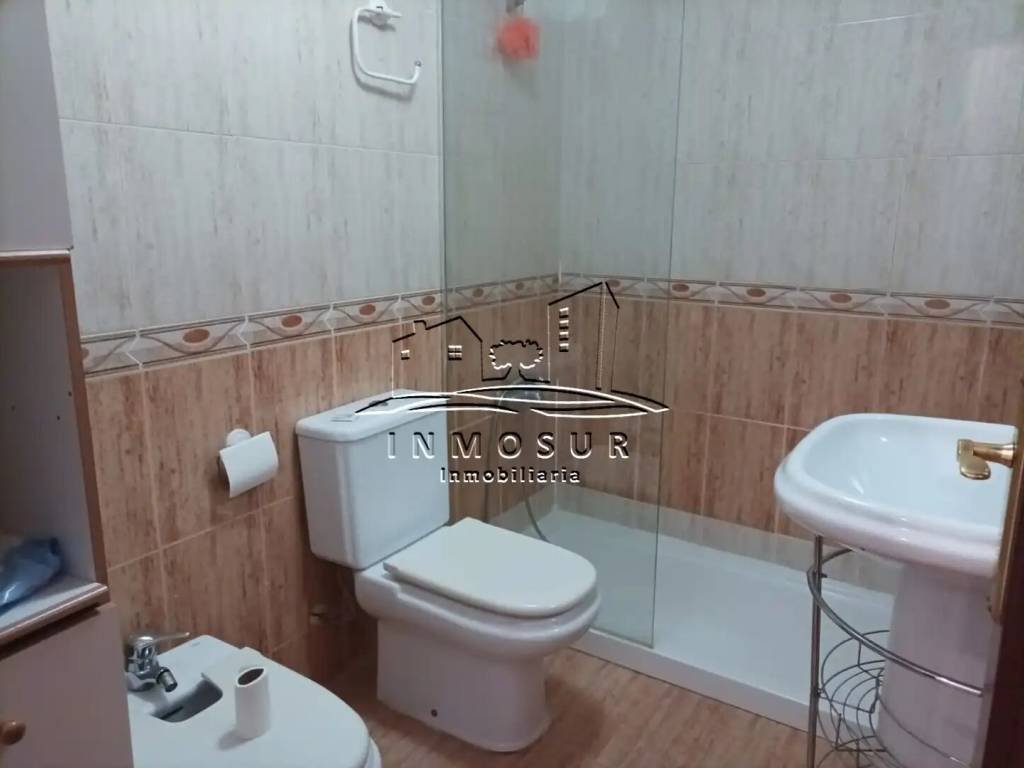 Pis de 80 m² a Lucena