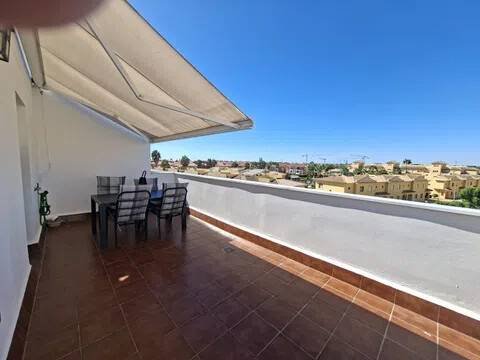 Piso de 110 m² en Rota