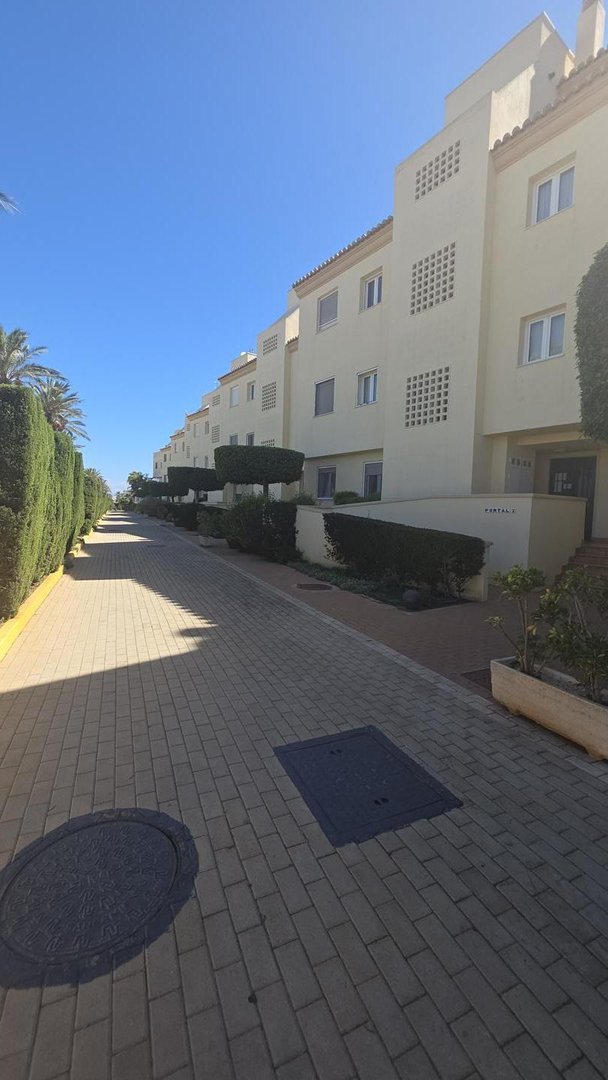 Квартира 80 м² у Roquetas de Mar