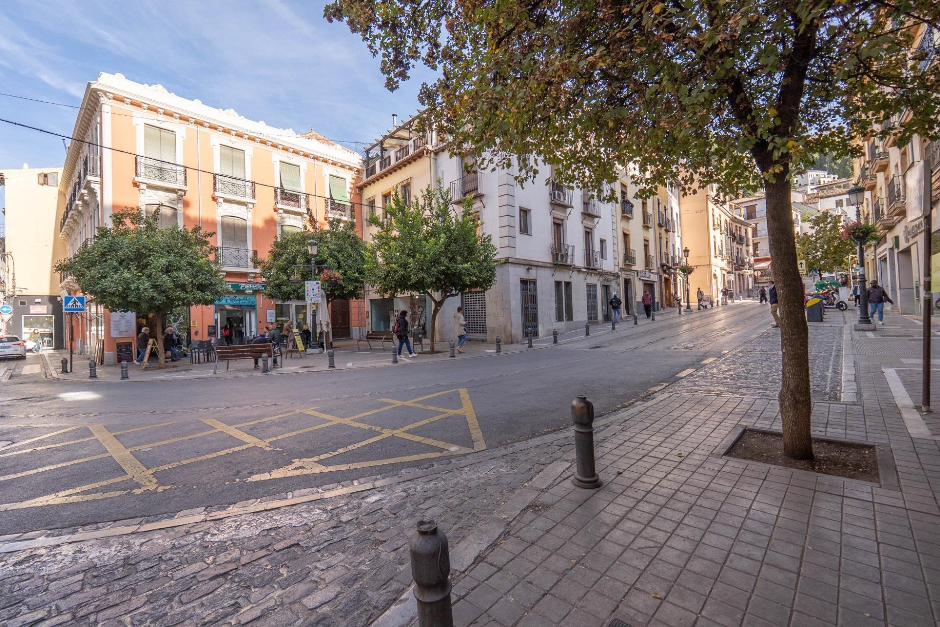 Piso de 84 m² en Granada