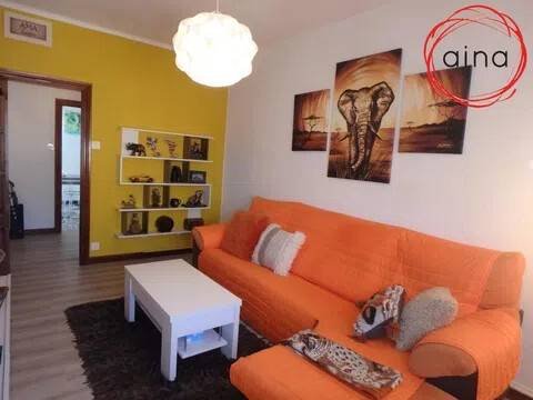 Piso de 80 m² en Pamplona