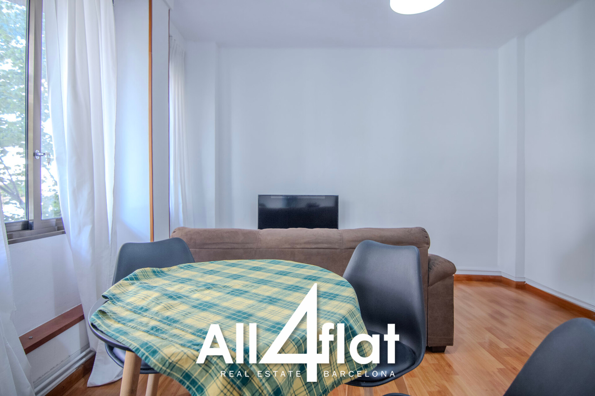 Wohnung 56 m² in Barcelona