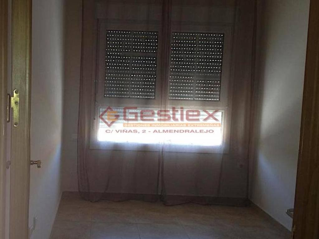 Piso de 60 m² en Almendralejo