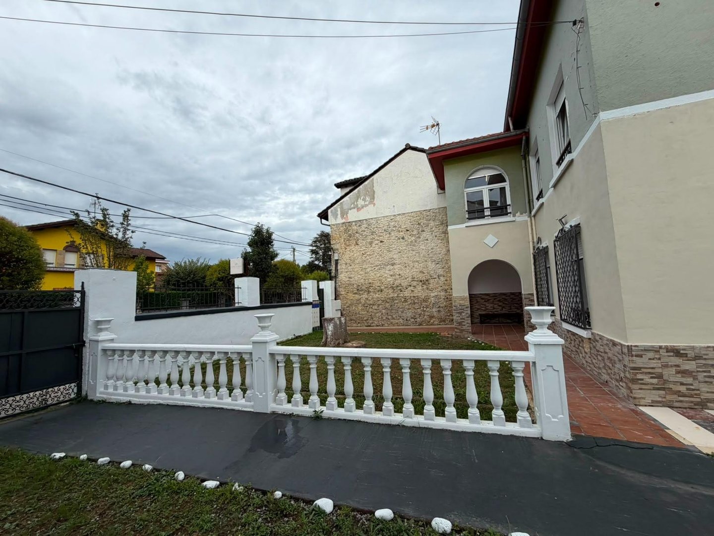 Casa de 328 m² en Gijón