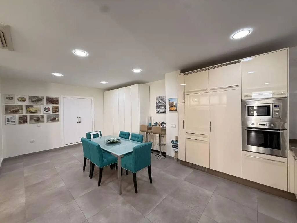Pis de 75 m² a Còrdova