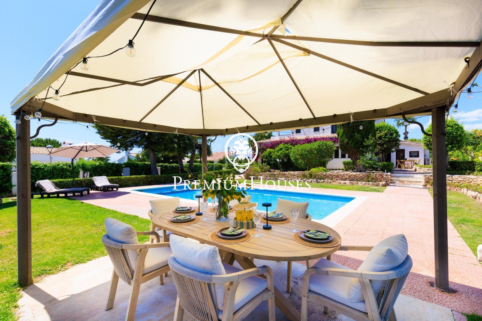 Casa de 179 m² en Cunit
