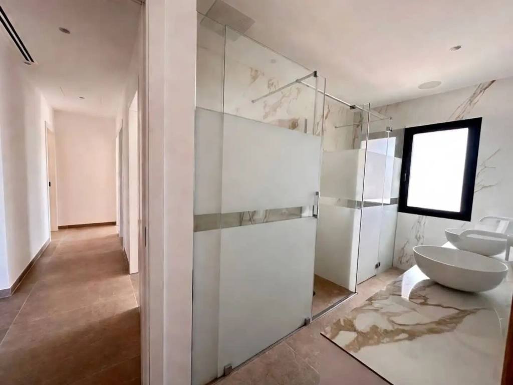 Casa de 200 m² en Muro