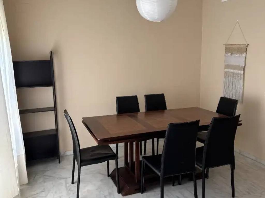 Piso de 140 m² en Sevilla