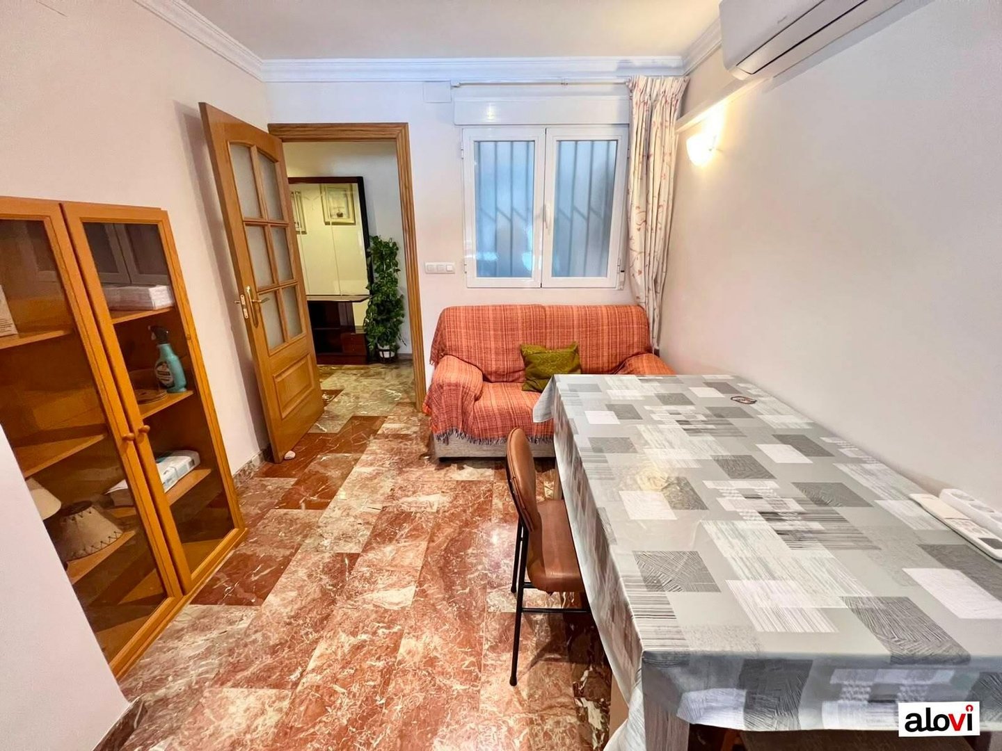 Piso de 105 m² en Granada