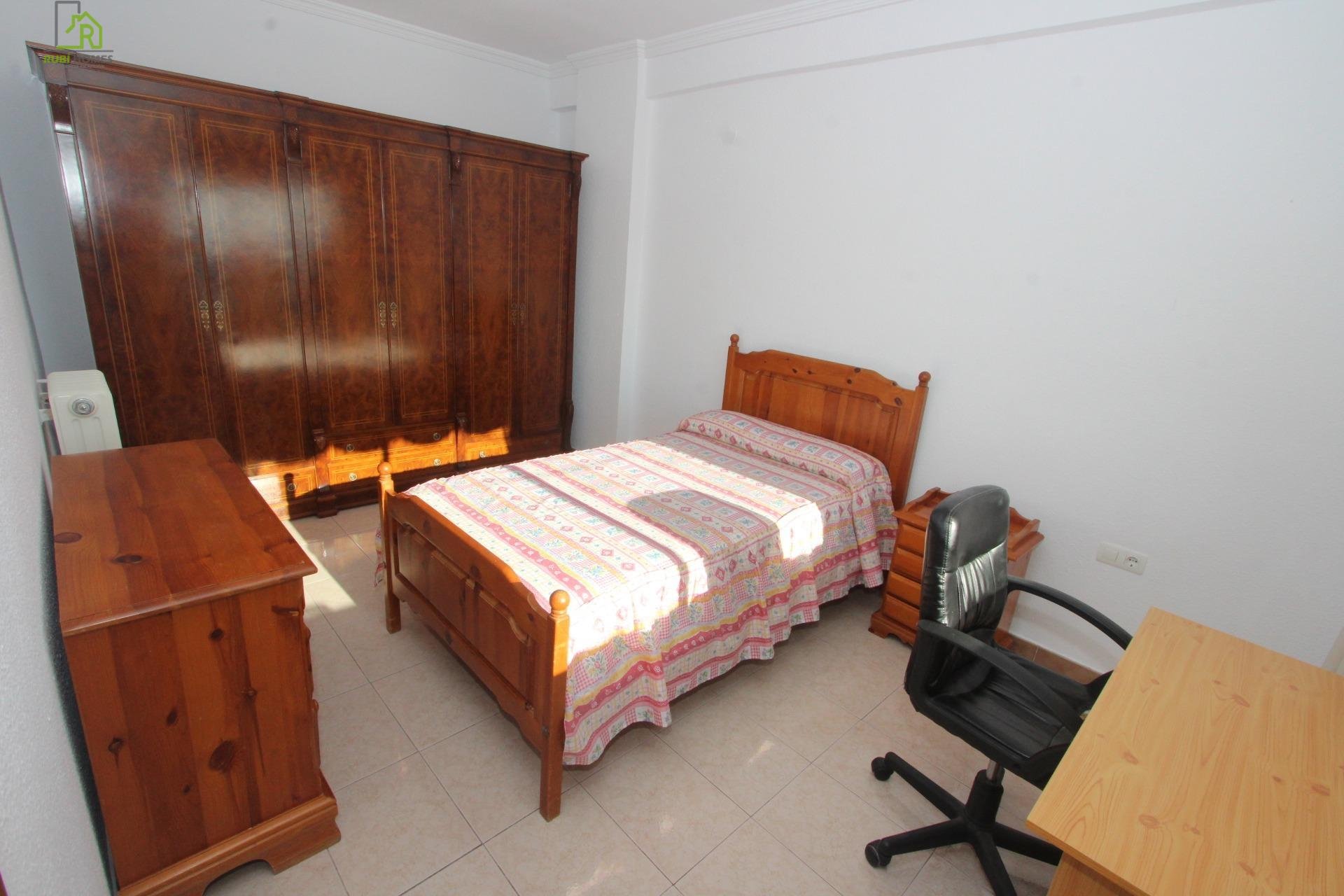 Piso de 115 m² en Granada