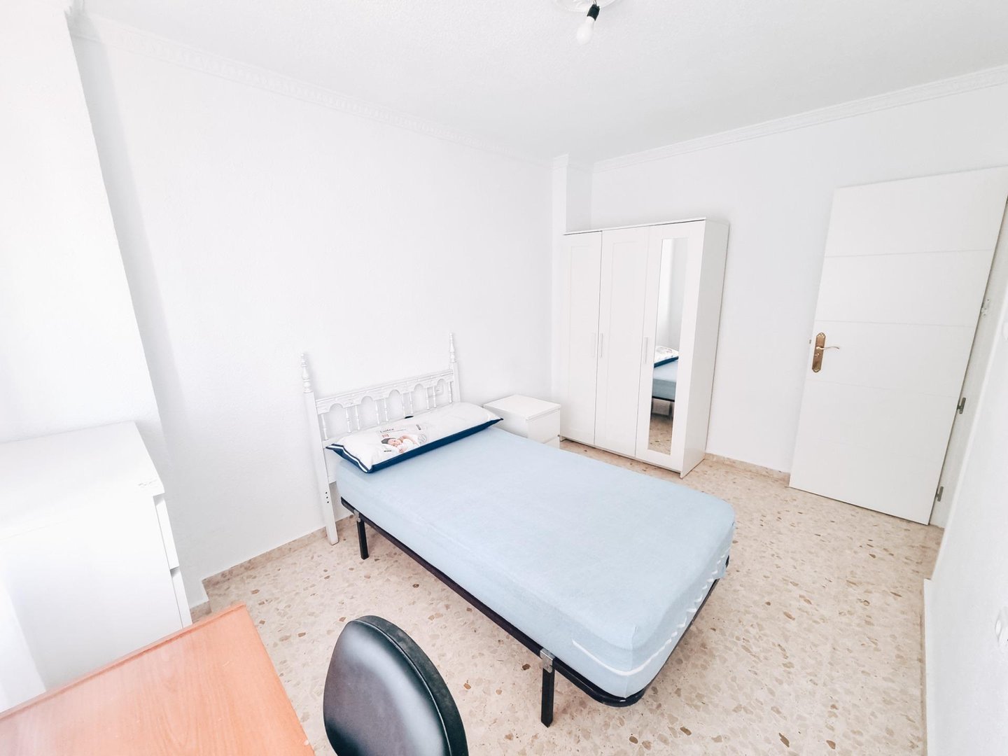 Habitación 95 m², Granada