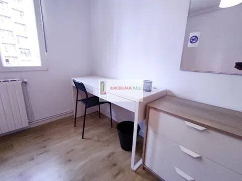 Pis de 130 m² a Oviedo