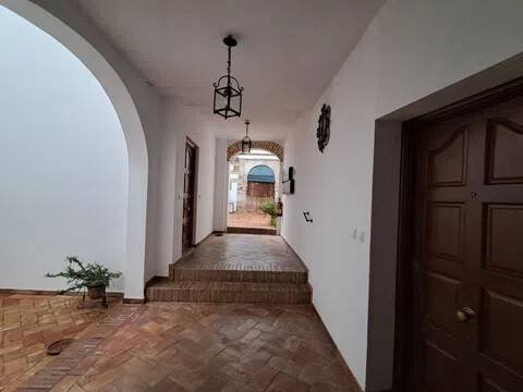 Piso de 100 m² en Carmona