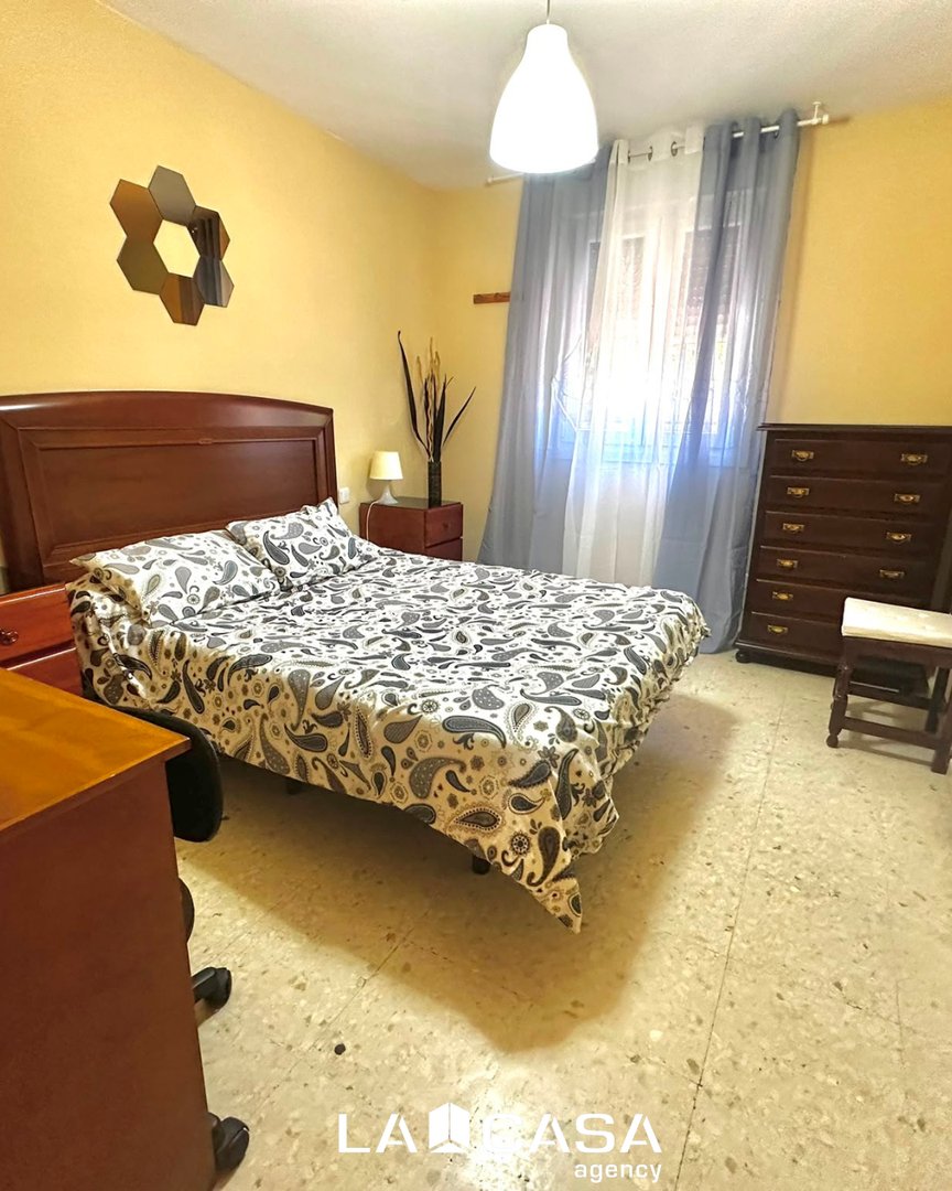Piso de 95 m² en Sevilla