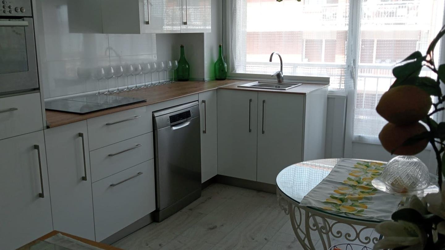 Wohnung 118 m² in Laredo