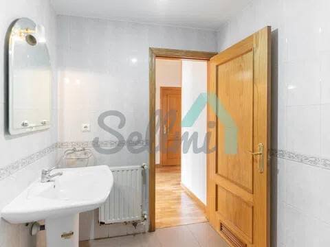 Piso de 69 m² en Oviedo