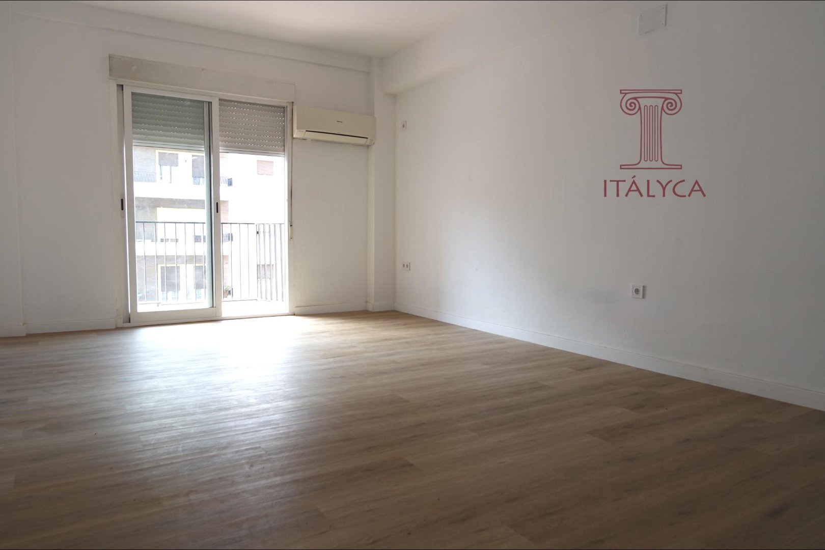 Pis de 90 m² a Sevilla