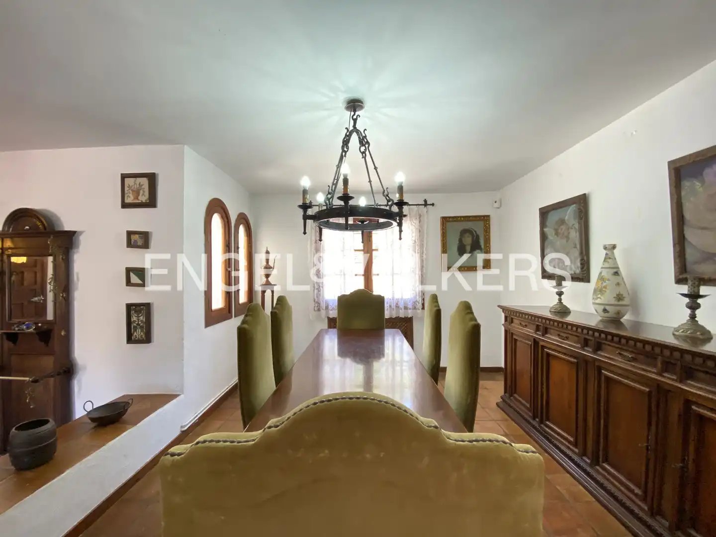 Appartement 380 m² à Nàquera / Náquera