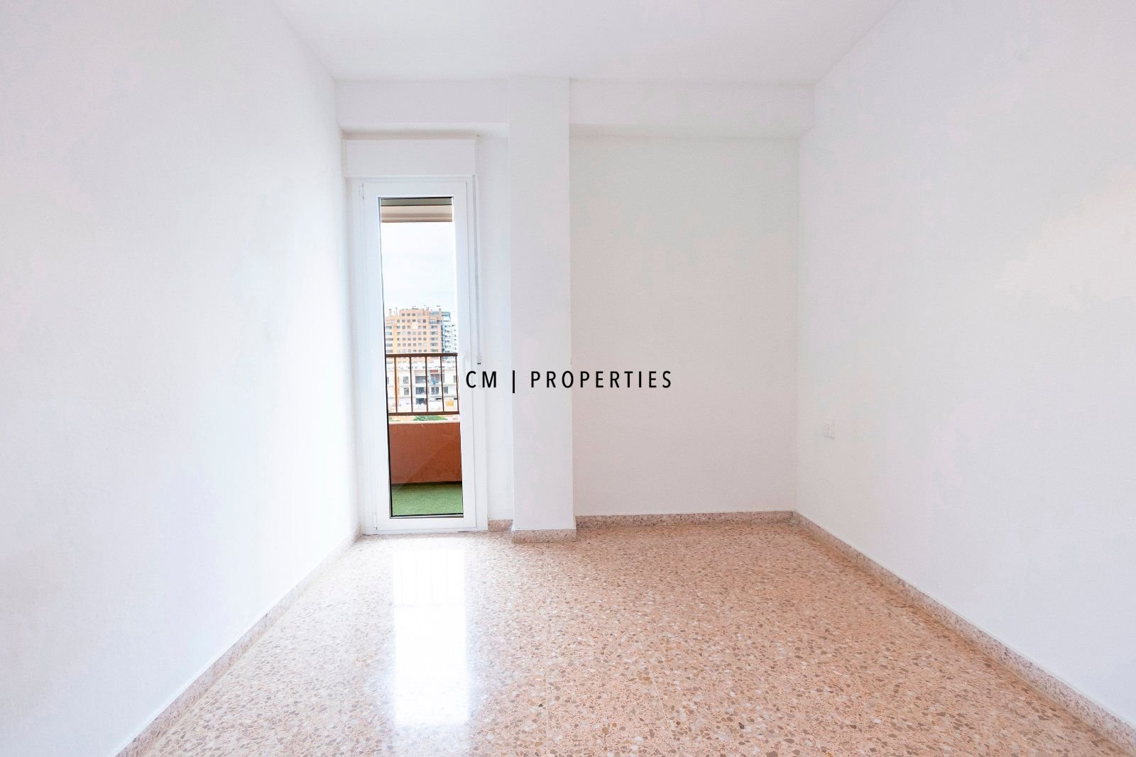 Wohnung 97 m² in Valencia