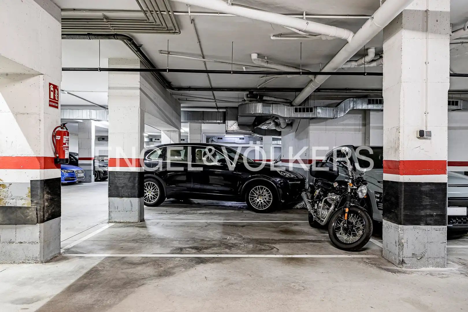 Flat 170 m² in Esplugues de Llobregat